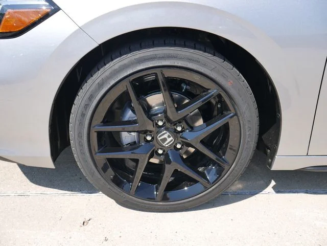 Used 2026 Solar Silver Metallic Honda Sport image 8