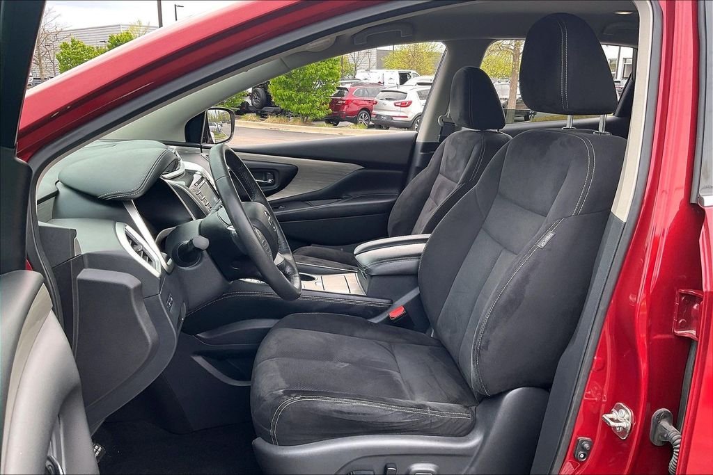 Used 2017 Red Nissan SV image 27