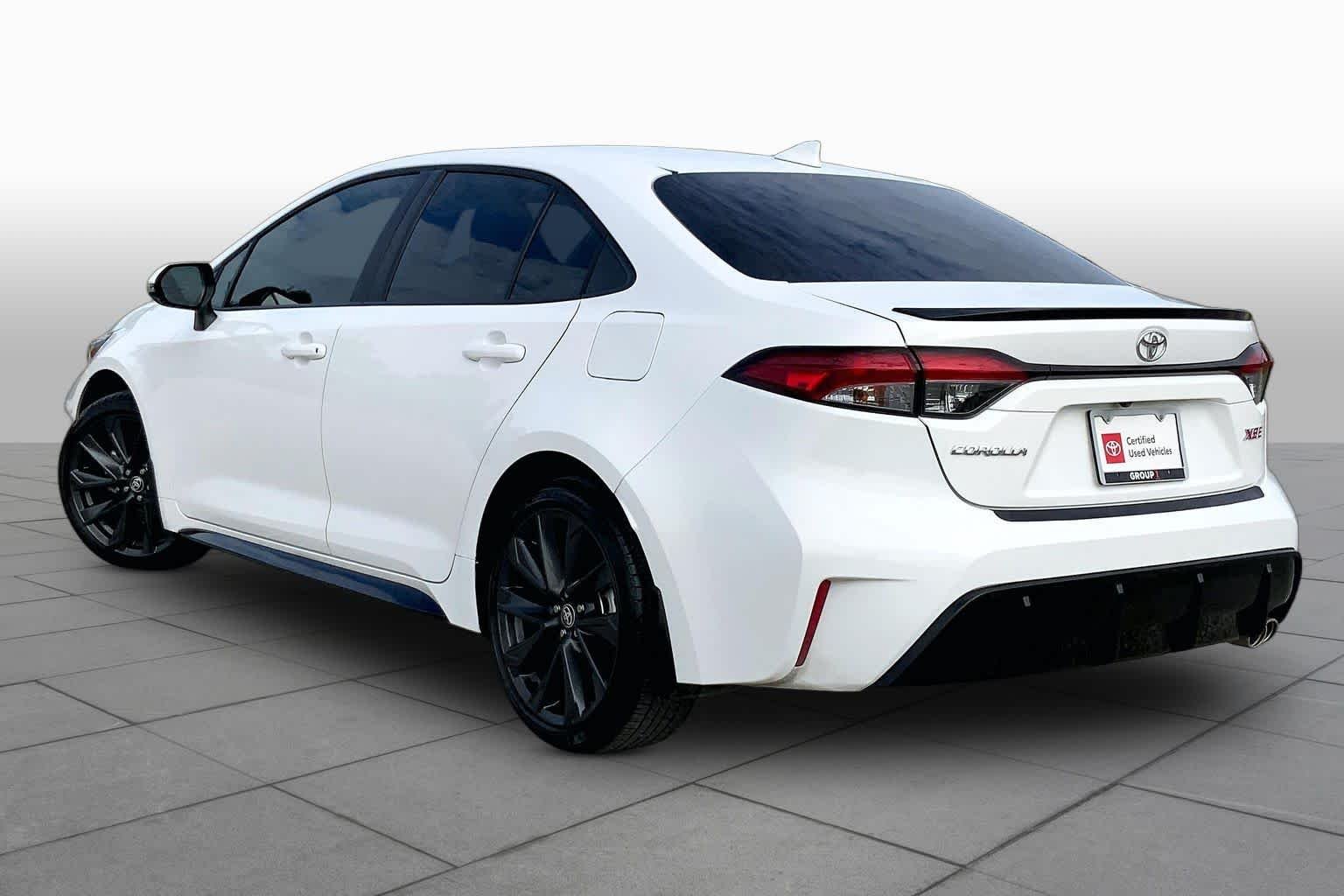 Used 2026 Ice Cap Toyota XSE image 12