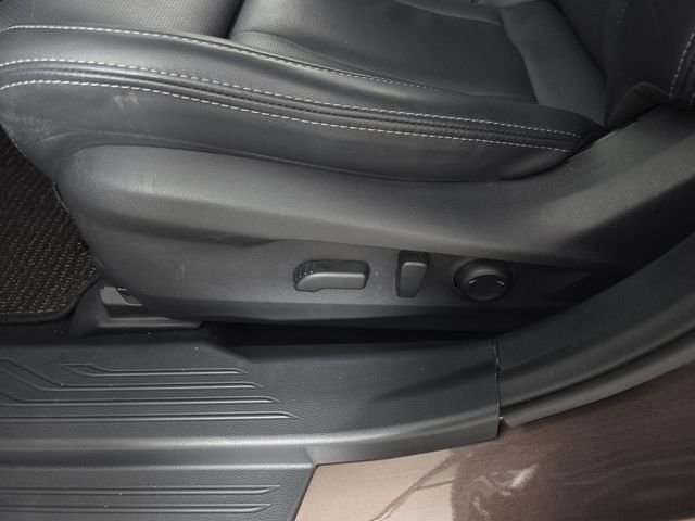 Certified Used 2022 Brown Subaru Limited image 24