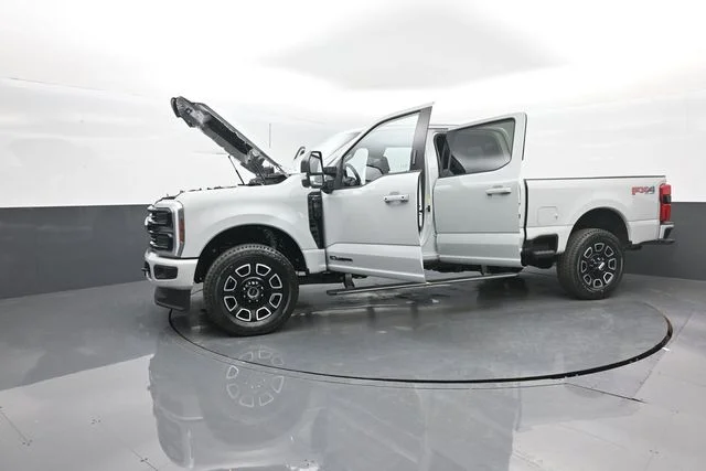 New 2026 White Ford Platinum image 38