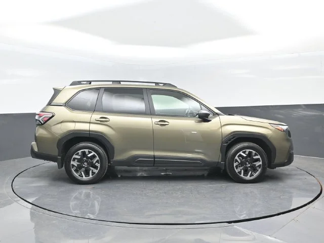 Certified Used 2025 Autumn Green Metallic Subaru Premium image 3