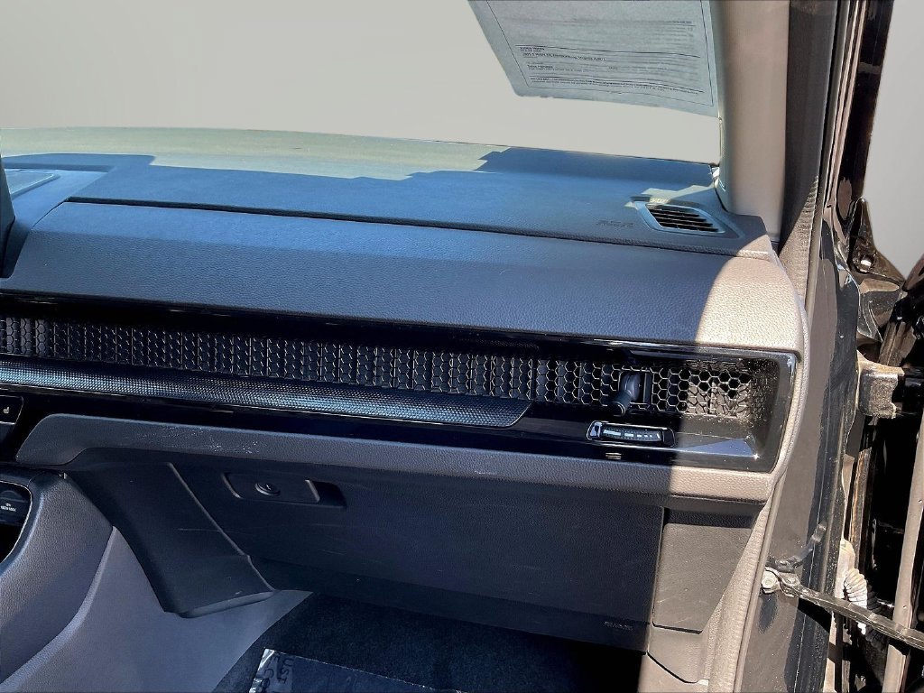 Used 2024 Black Honda EX-L image 27