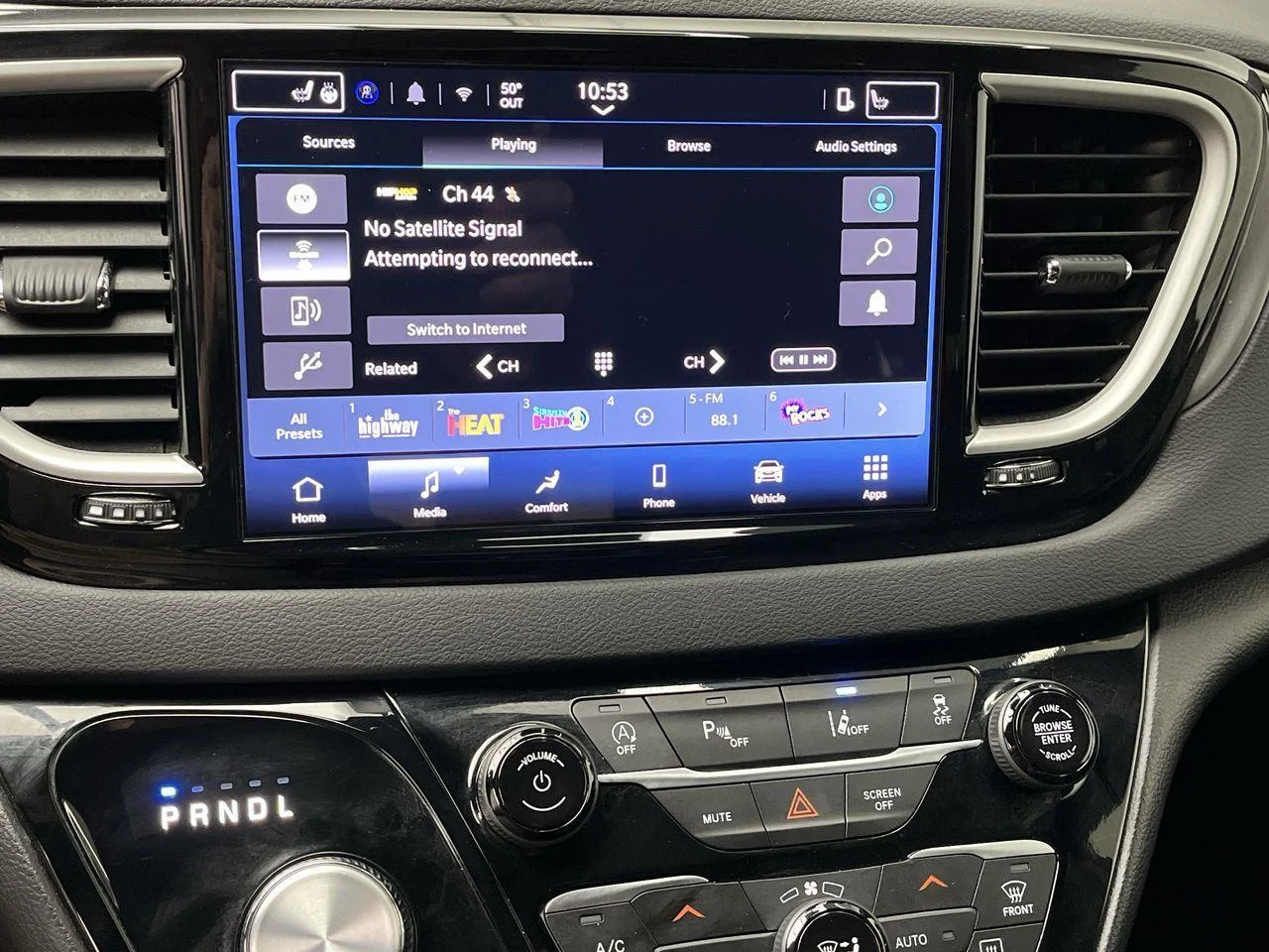 2025 Chrysler Pacifica Select - Photo 17