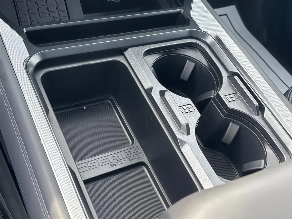 New 2026 Avalanche Ford F-250® Platinum® image 38