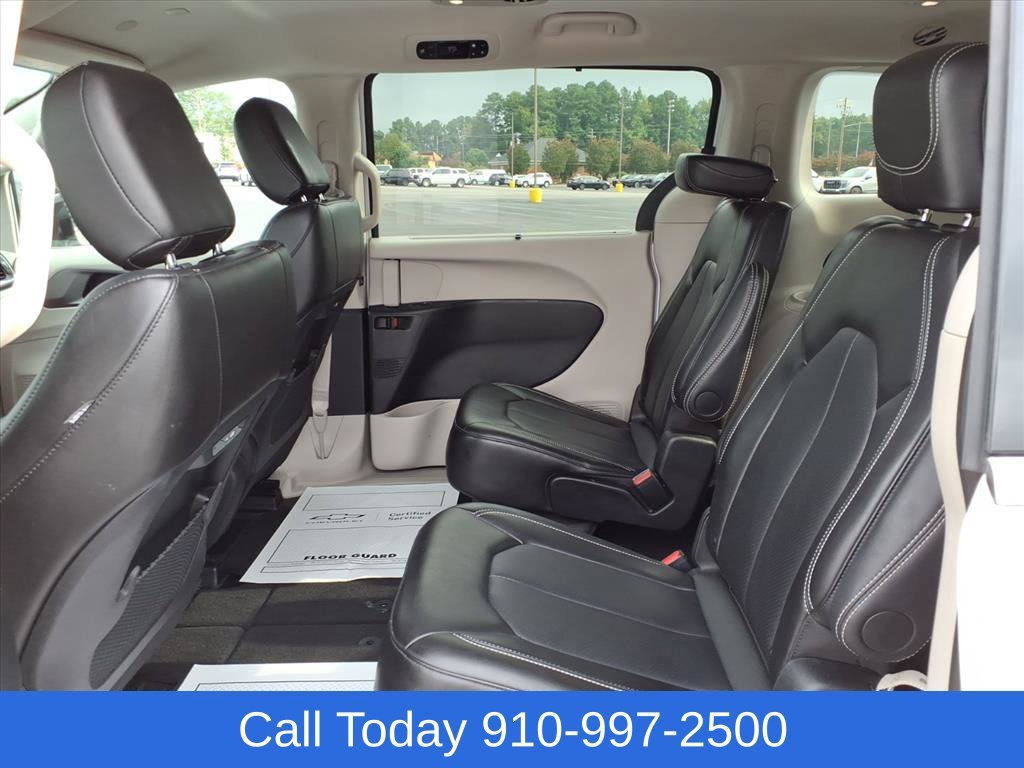 Used 2024 White Chrysler Touring L image 25