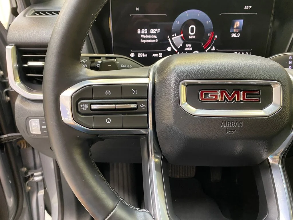 Used 2026 Silver GMC Elevation image 34