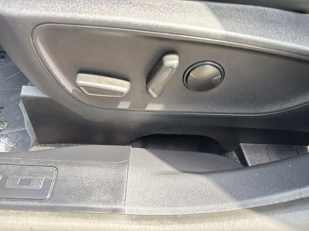 Used 2024 Gray Ford Big Bend image 27