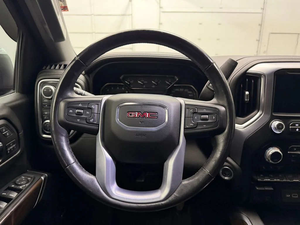 Used 2019 Smokey Quartz Metallic GMC SLT image 10