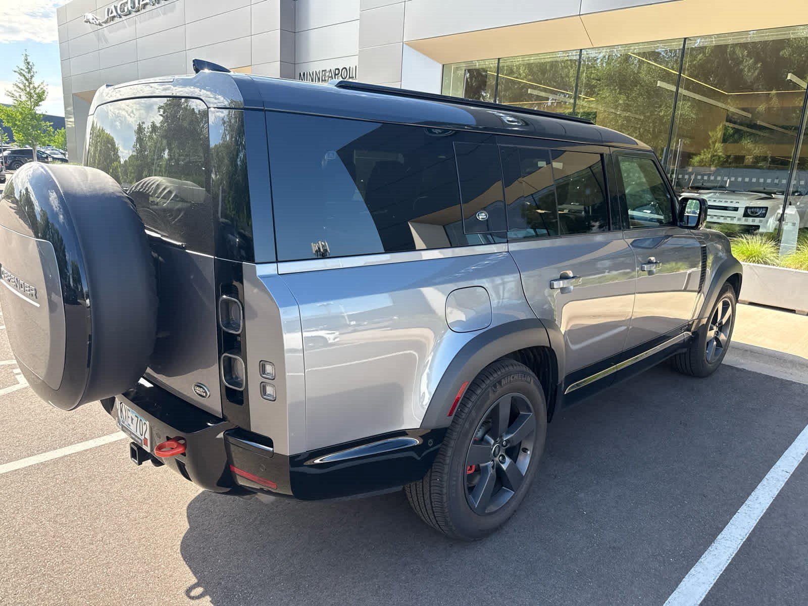 Used 2023 Eiger Grey Metallic Land Rover X image 1