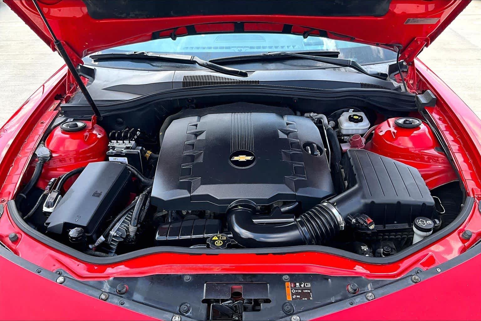Used 2014 Red Hot Chevrolet LT image 24