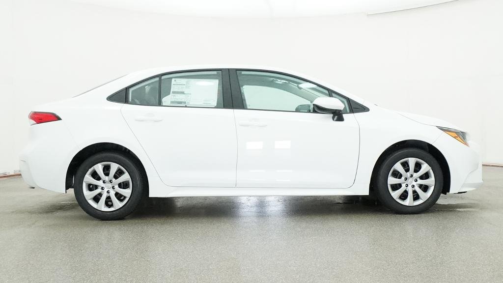 New 2026 Ice Cap Toyota LE image 41
