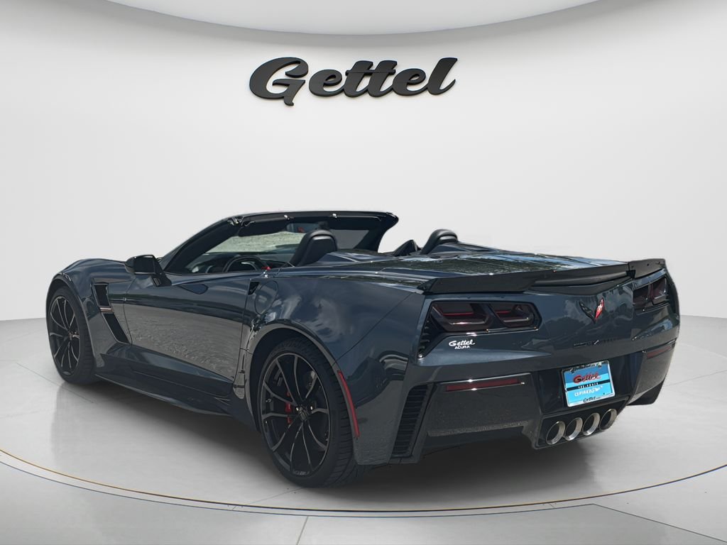 Used 2019 Gray Chevrolet Grand Sport image 13