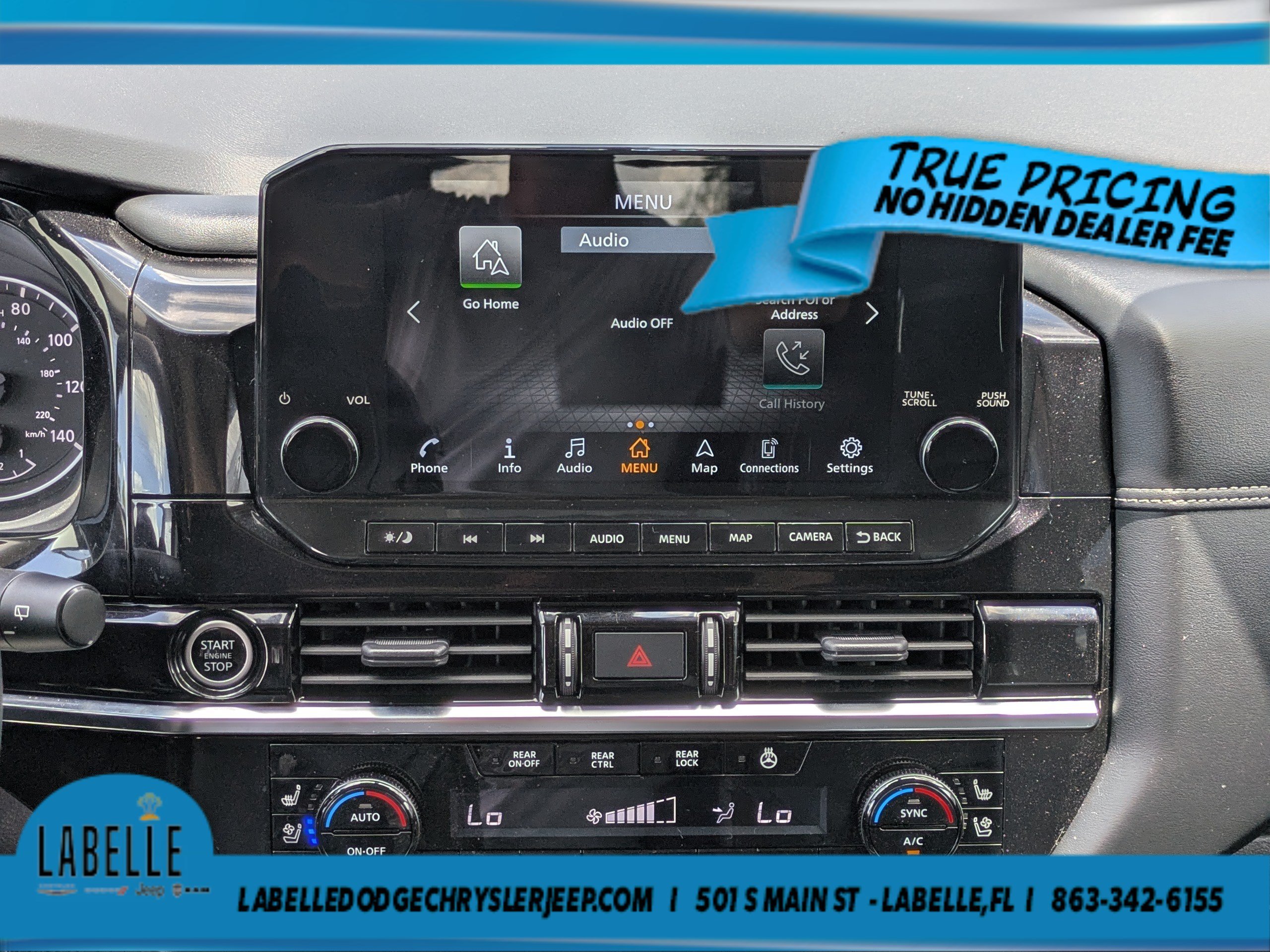 Used 2023 Pearl White Tricoat Nissan Platinum image 15