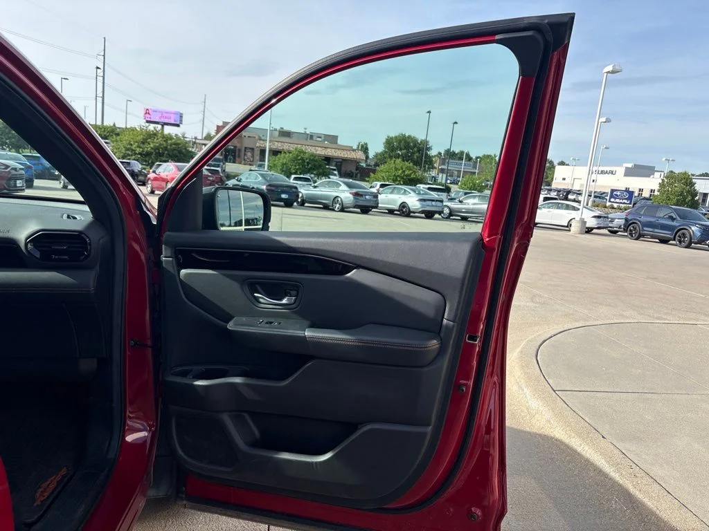 Used 2025 Red Honda TrailSport image 26