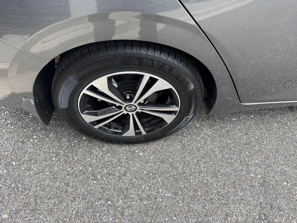 Used 2023 Gun Metallic Nissan SV CVT image 11