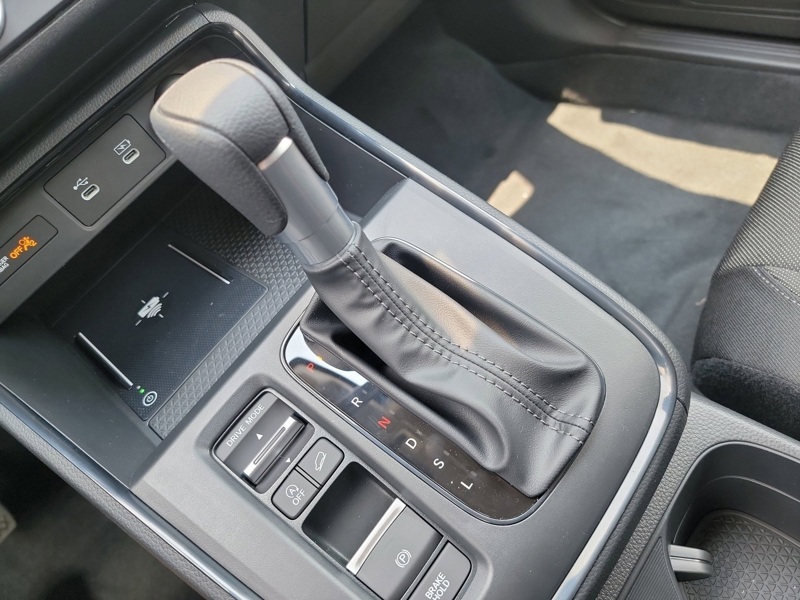 New 2026 Urban Gray Pearl Honda LX image 20