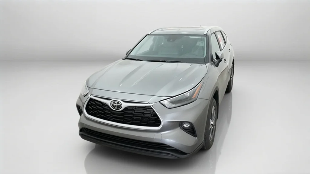 New 2026 Heavy Metal Toyota XLE image 10