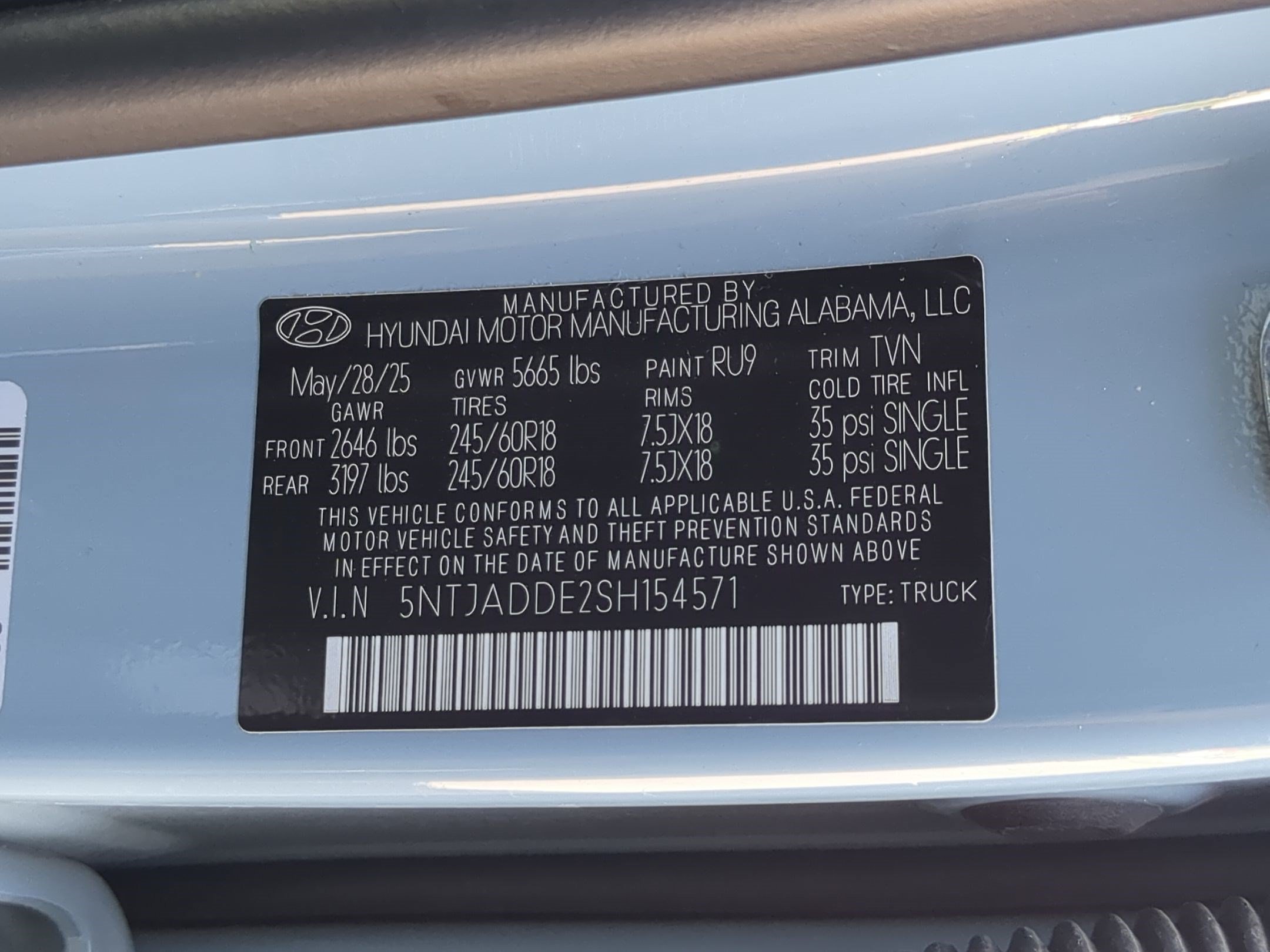 2025 Hyundai Santa Cruz SE - Photo 33