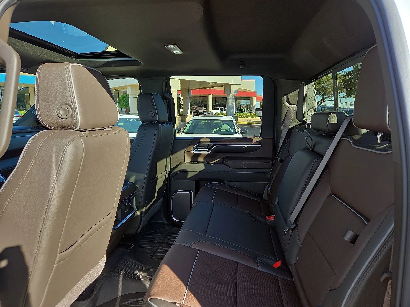 2026 GMC Sierra 2500HD Denali - Photo 9