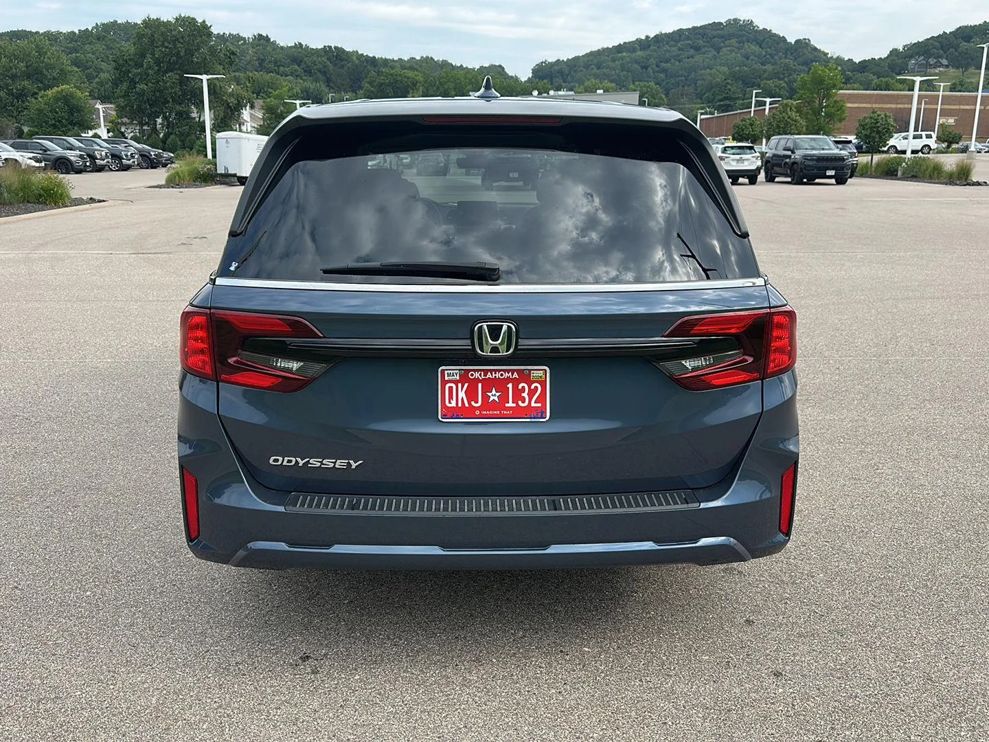 Used 2025 Smoke Blue Pearl Honda EX-L image 4