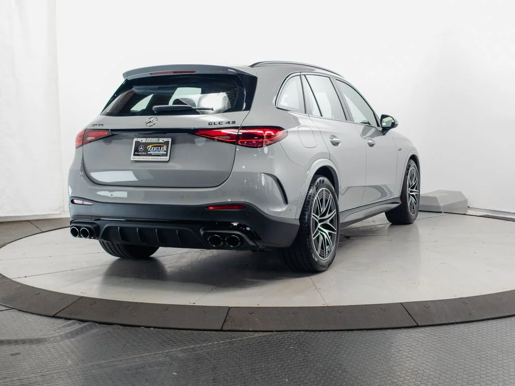Used 2026  Mercedes-Benz GLC 43 AMG® image 29