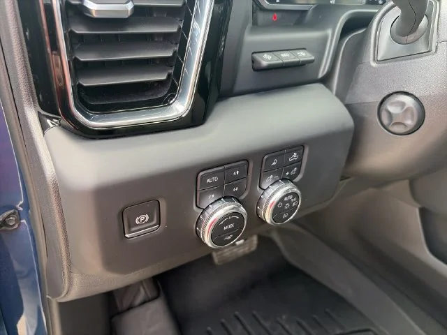 Used 2024 Blue GMC Denali image 19