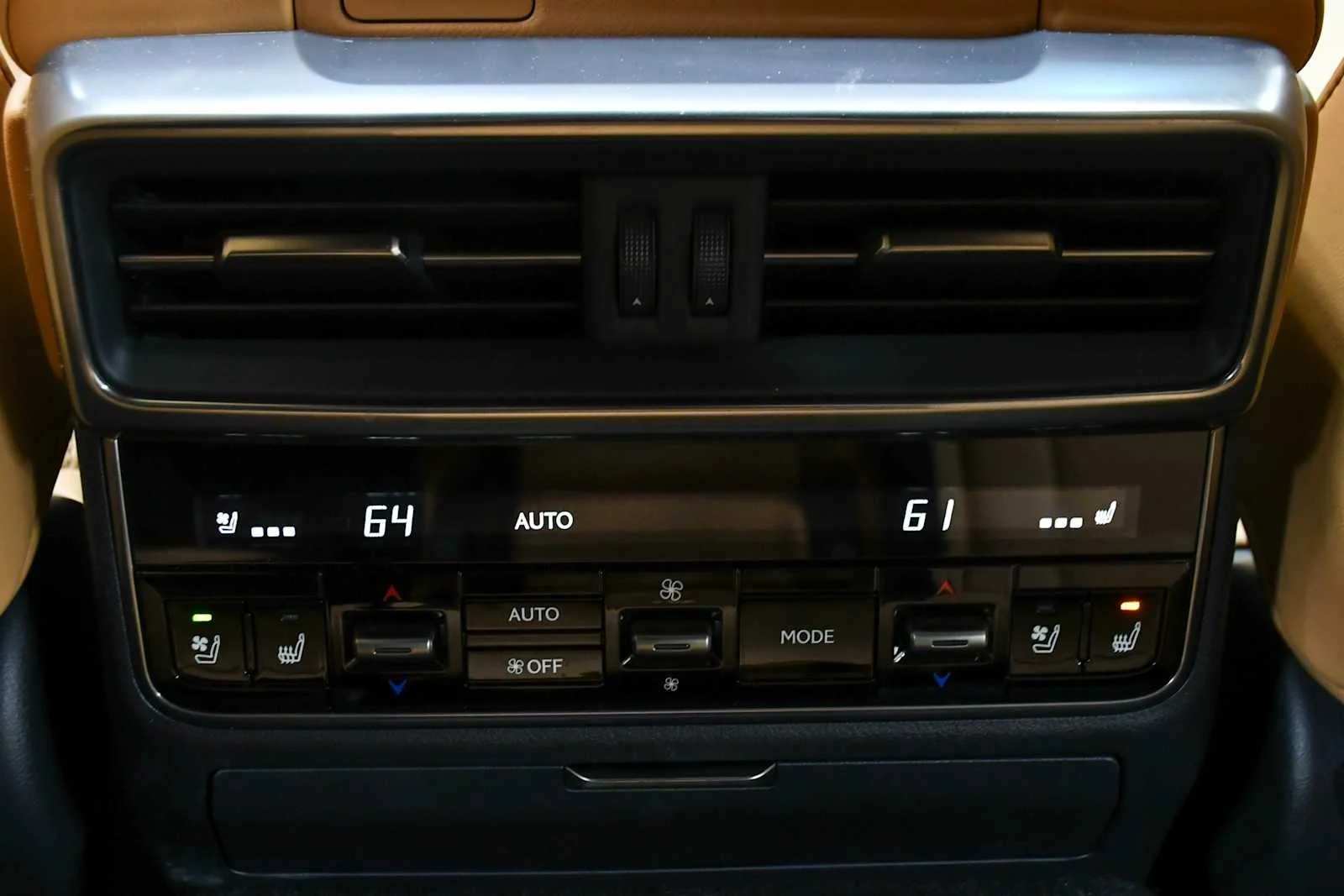 Used 2025 Atomic Silver Lexus Luxury image 25