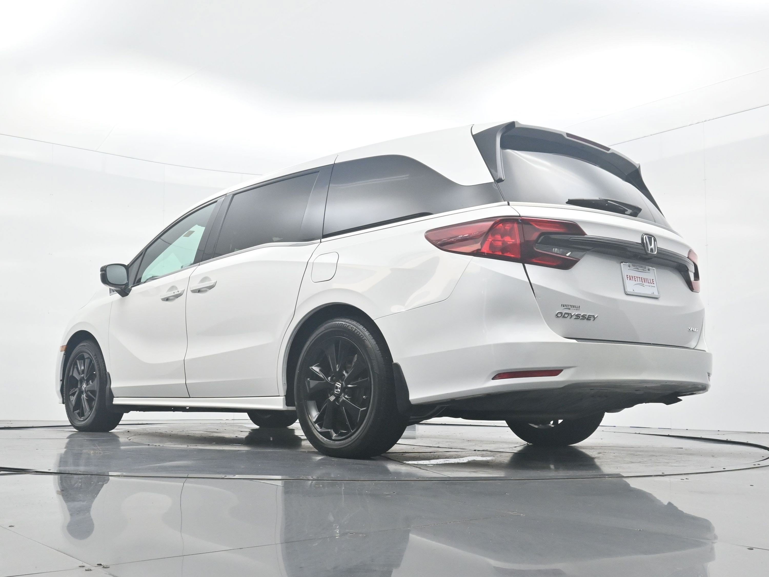 Used 2024 White Honda Sport image 31