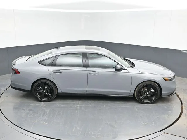 New 2026 Urban Gray Pearl Honda Sport-L image 38