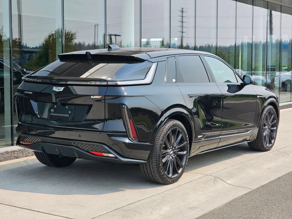 New 2026 Stellar Black Metallic Cadillac V-Series Premium image 5
