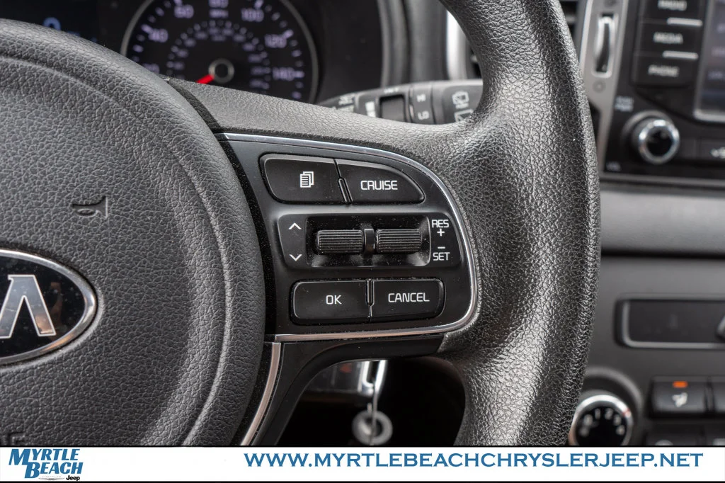 Used 2019 Pacific Blue Kia LX image 25