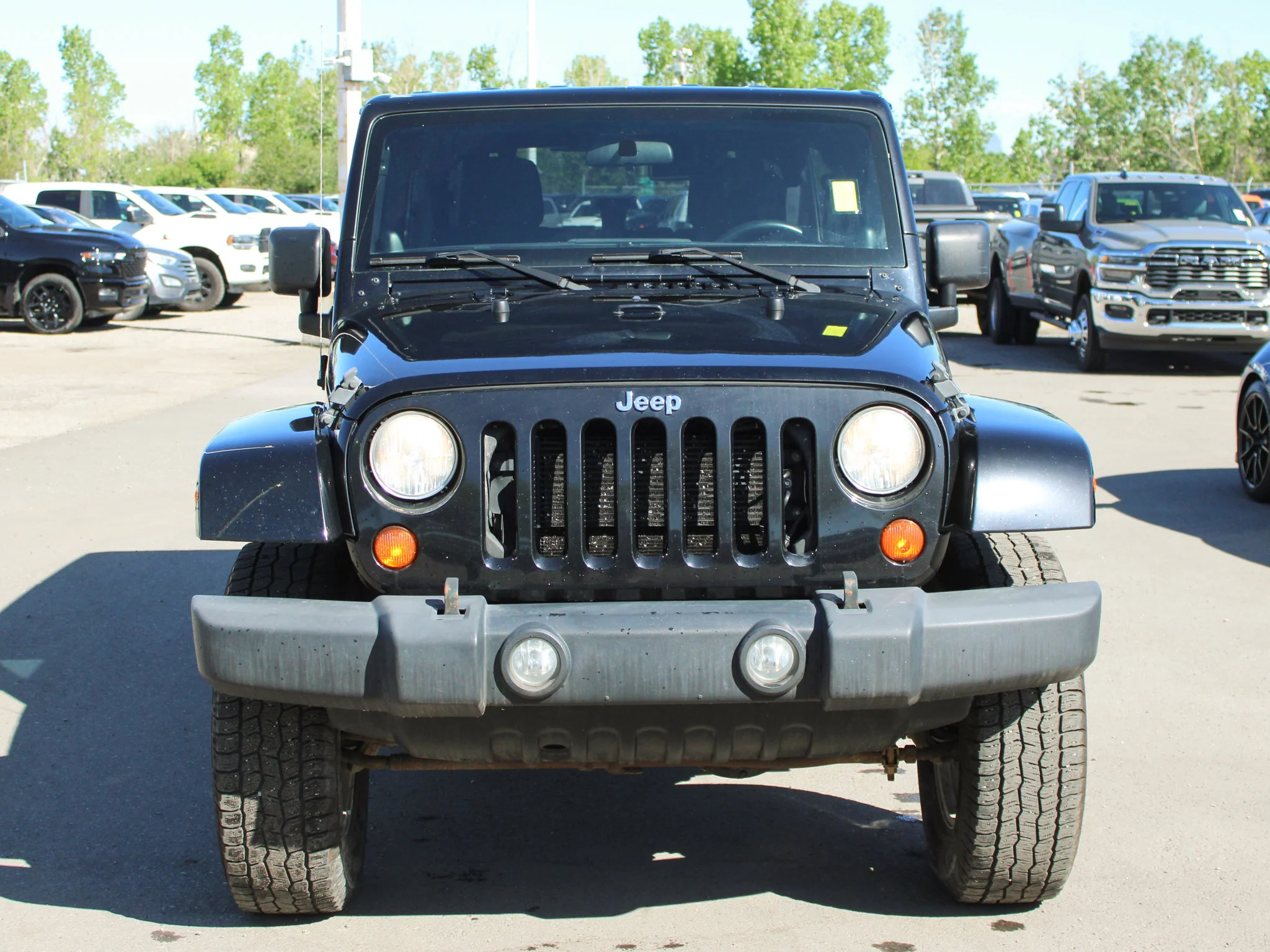Used 2012 Black Jeep Sahara * Mechanic Special | V6 | Navigation | Heated Seats image 8