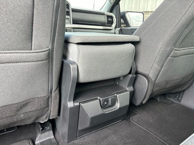 Used 2025 Silver Ford XLT image 33