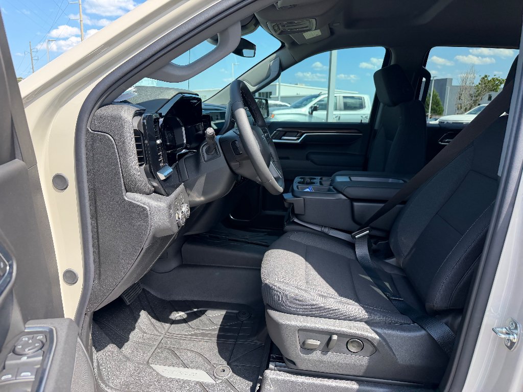 2026 Chevrolet Silverado 1500 RST - Photo 15