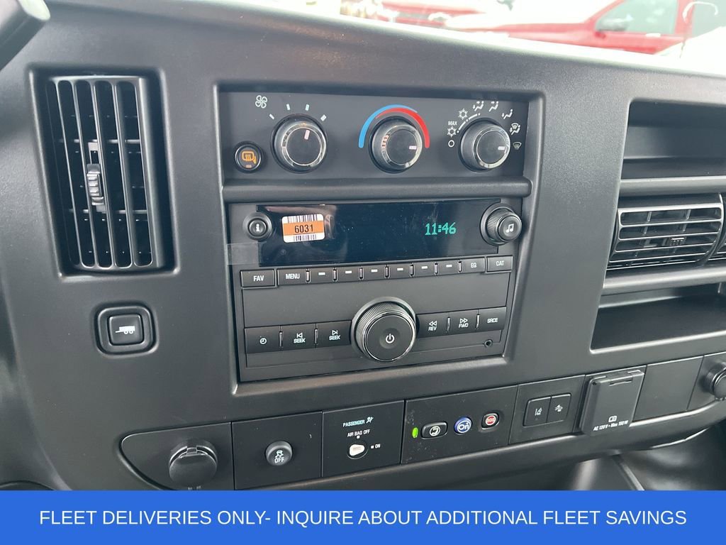 2025 Chevrolet Express Cargo Work Van - Photo 16