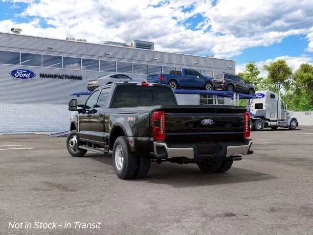 New 2027 Agate Black Metallic Ford Lariat image 9