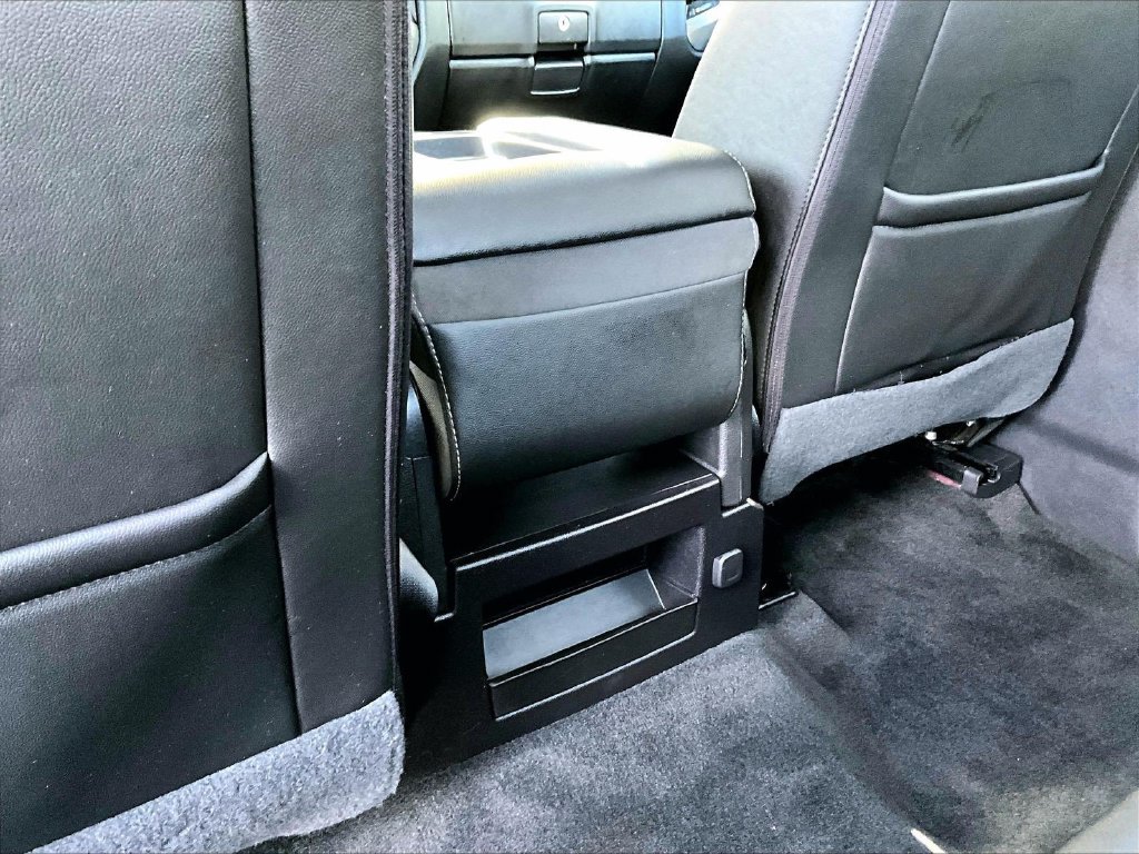 Used 2018 Red Chevrolet LT image 27