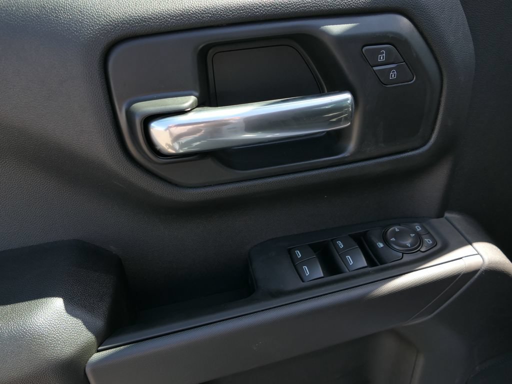 2026 Chevrolet Silverado 1500 Custom - Photo 15