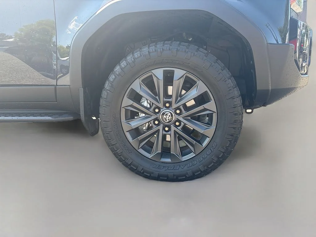 Used 2025  Toyota Base image 10