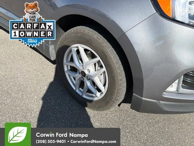 Used 2024 Gray Ford SEL image 4