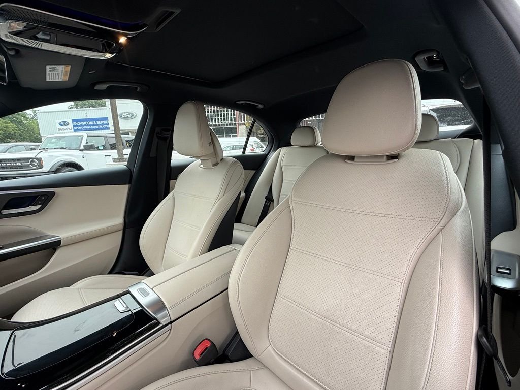 Used 2024  Mercedes-Benz C 300 image 25