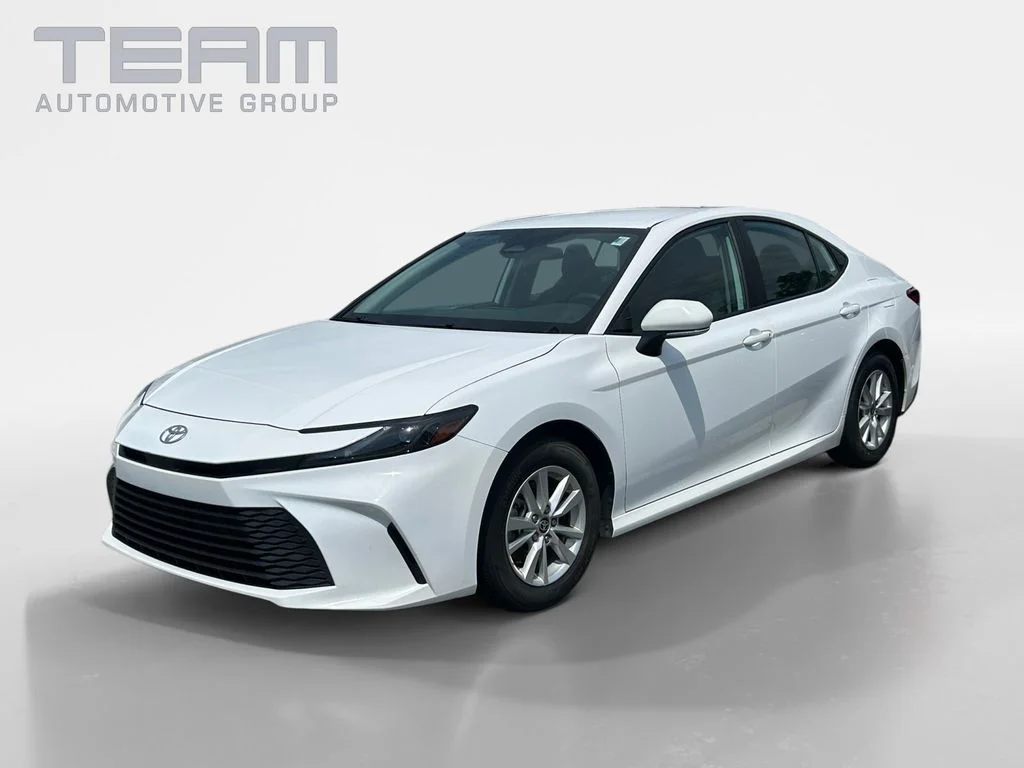 Used 2025 White Toyota LE image 3