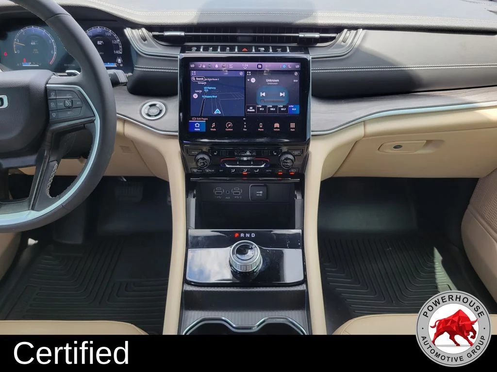 Used 2024 White Jeep Limited image 20