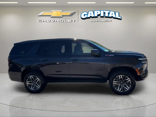 Used 2025 Gray Chevrolet Z71 image 6
