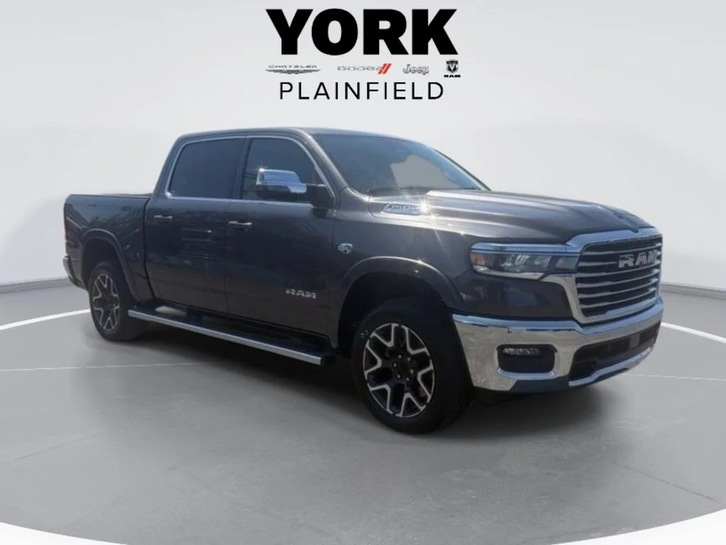 New 2026 Granite Crystal Metallic Clear-Coat Exterior Paint RAM Laramie image 7