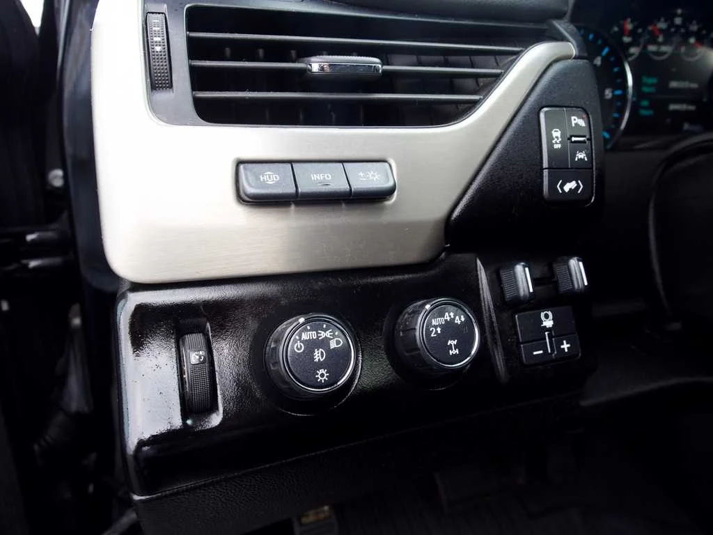 Certified Used 2019 ONYX BLACK GMC Denali image 14
