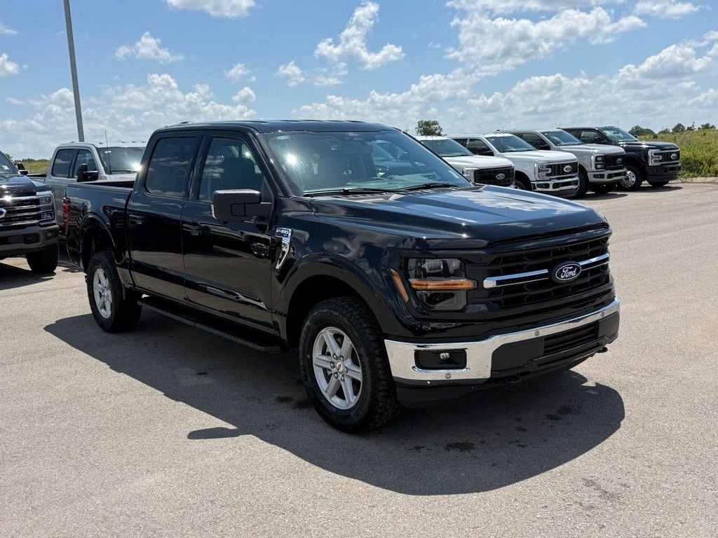 New 2026 Agate Black Metallic Ford XLT image 2