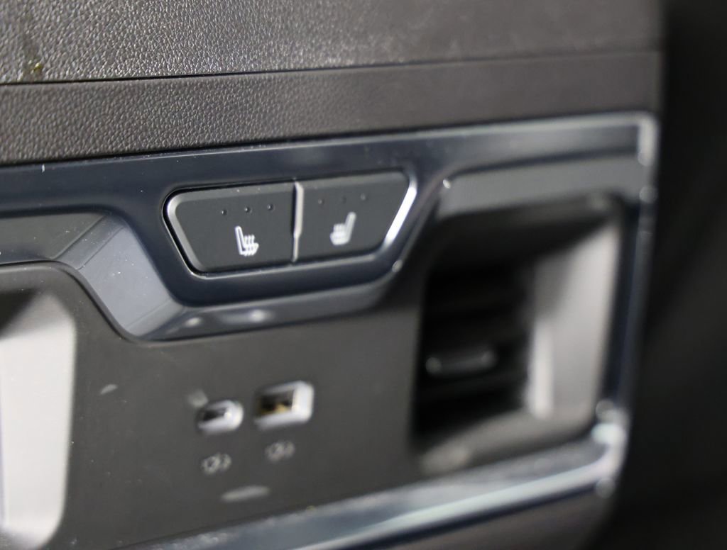 Used 2024 Sterling Metallic GMC Denali image 9