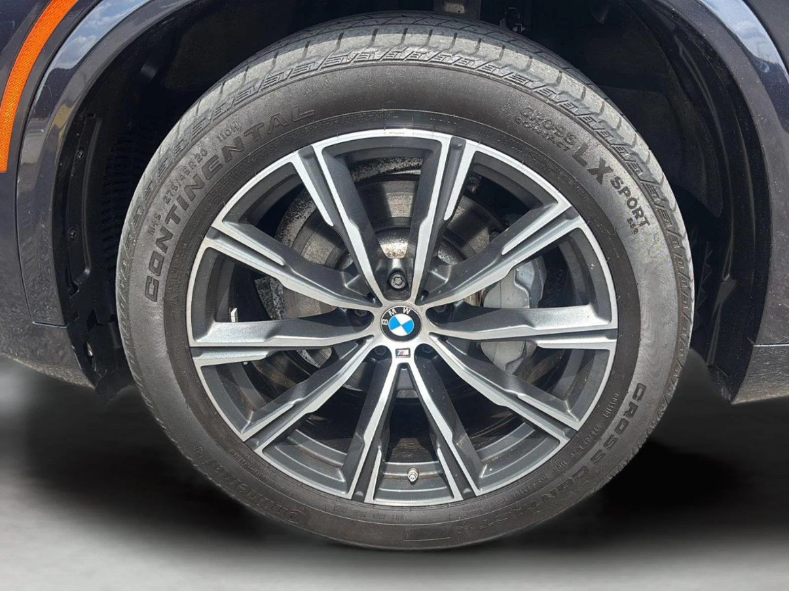 Used 2023 Carbon Black Metallic BMW xDrive40i image 40